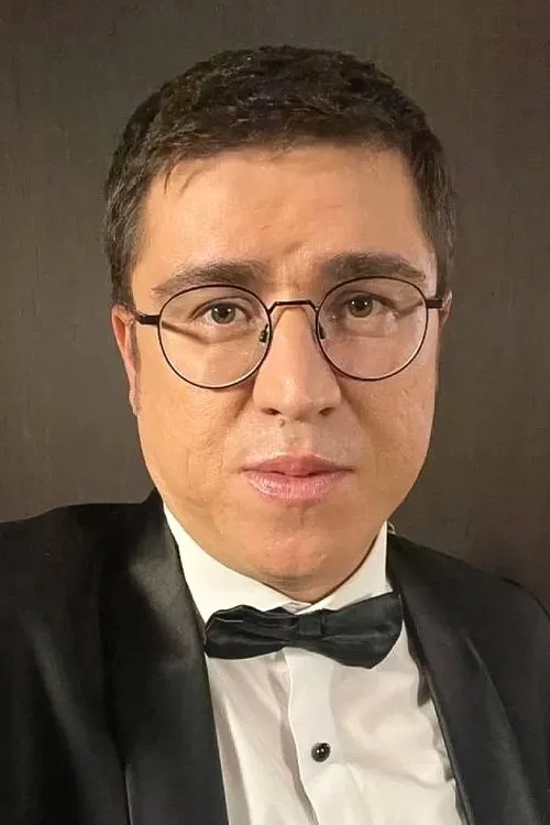 İbrahim Büyükak Yönetmen Profil Görseli