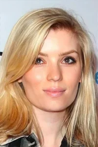 Isabelle Sieb Yönetmen Profil Görseli