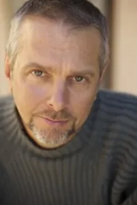 Jeff Woolnough Yönetmen Profil Görseli