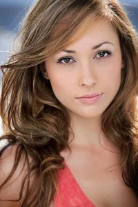 Jennifer Field Oyuncu Profil Görseli