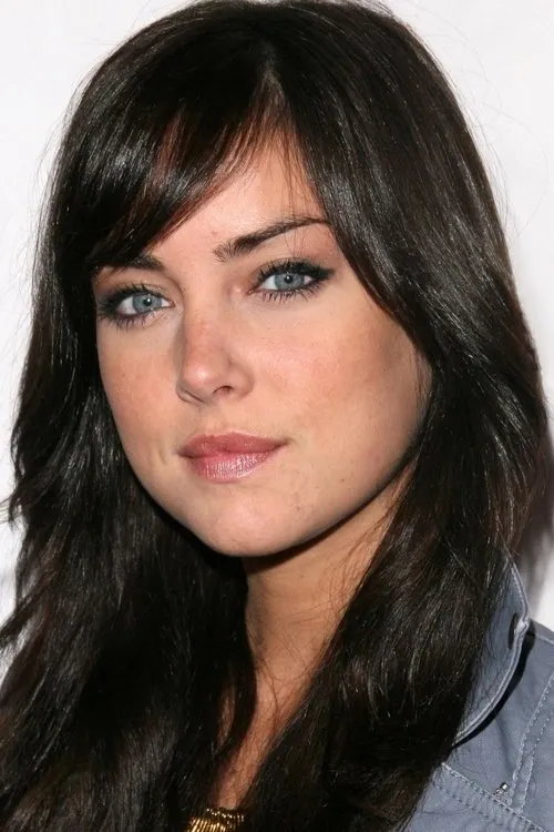 Jessica Stroup Oyuncu Profil Görseli
