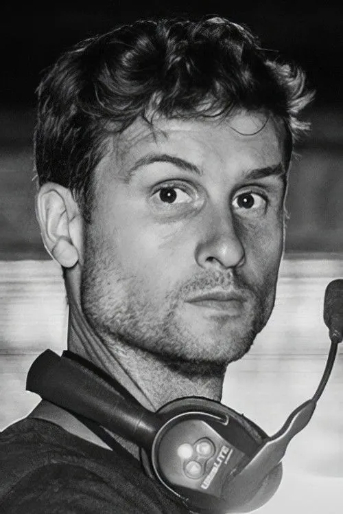 Jonathan van Tulleken Yönetmen Profil Görseli