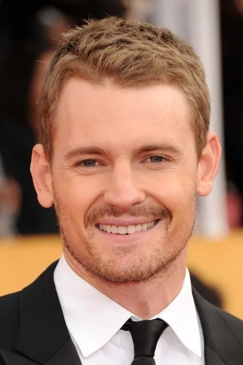 Josh Pence Oyuncu Profil Görseli