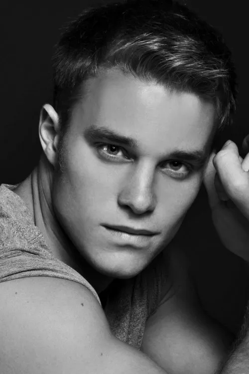 Josh Plasse Oyuncu Profil Görseli