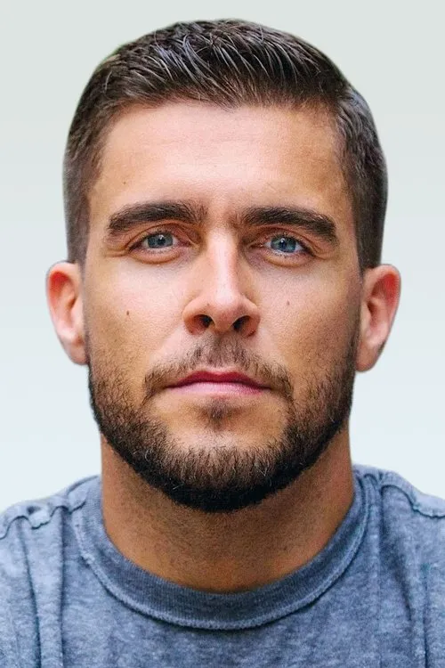Josh Segarra Oyuncu Profil Görseli