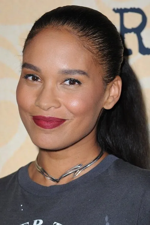 Joy Bryant Oyuncu Profil Görseli