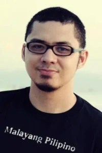 Jules Katanyag Yönetmen Profil Görseli