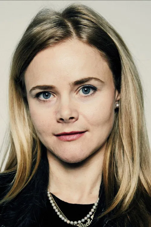 Julia Willoughby Nason Yönetmen Profil Görseli