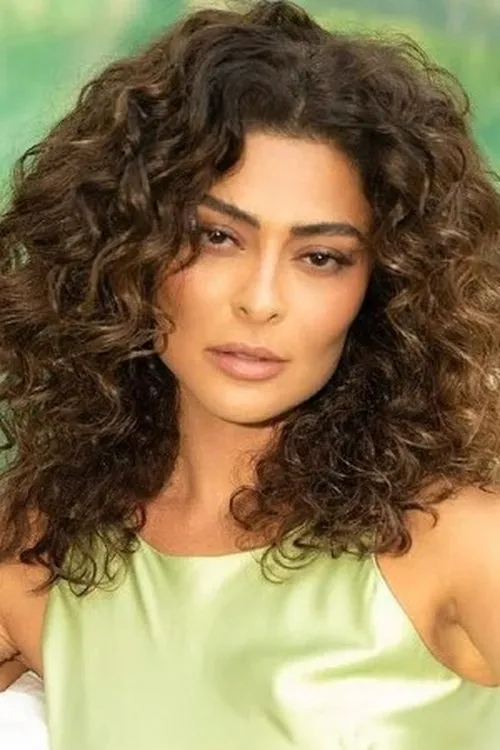 Juliana Paes Oyuncu Profil Görseli
