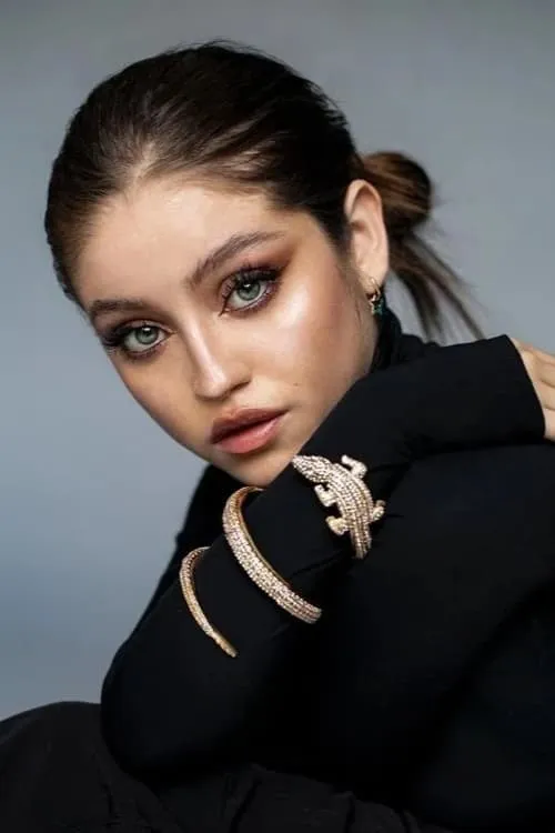 Karol Sevilla Oyuncu Profil Görseli