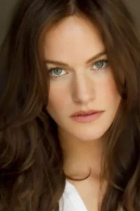 Kelly Overton Oyuncu Profil Görseli