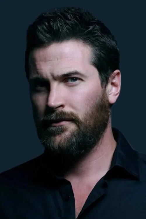 Kieran Bew Oyuncu Profil Görseli