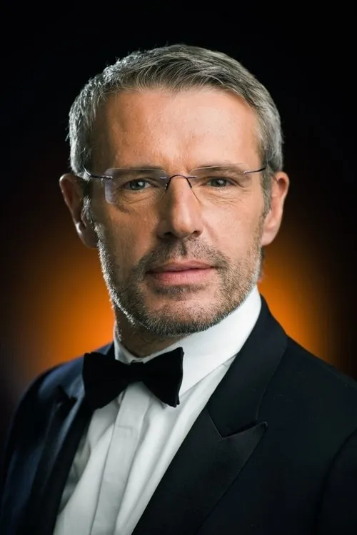 Lambert Wilson Oyuncu Profil Görseli