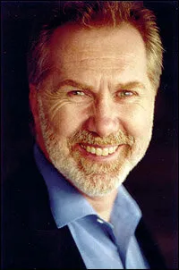 Larry Roemer Yönetmen Profil Görseli