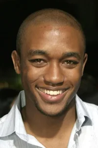 Lee Thompson Young Oyuncu Profil Görseli