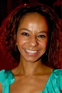 Lena Roque Oyuncu Profil Görseli