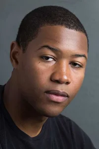 Luke Tennie Oyuncu Profil Görseli