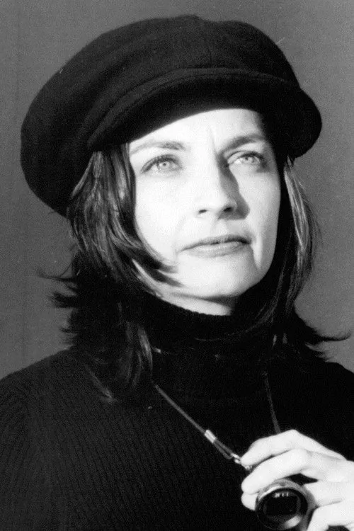 Lynne Stopkewich Yönetmen Profil Görseli