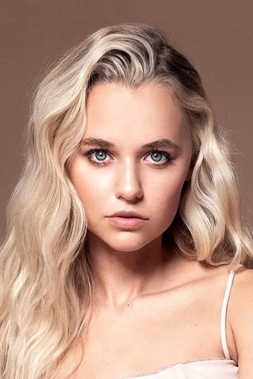 Madison Iseman Oyuncu Profil Görseli