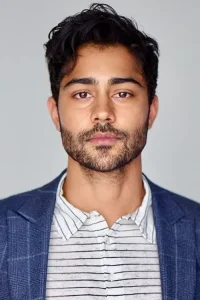 Manish Dayal Oyuncu Profil Görseli