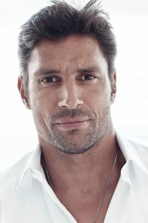 Manu Bennett Oyuncu Profil Görseli