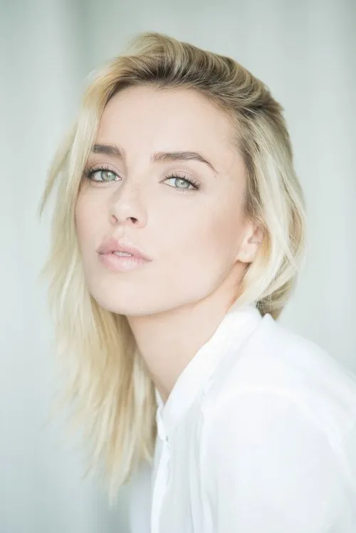 Marcela Guirado Oyuncu Profil Görseli