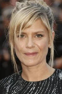 Marina Foïs Oyuncu Profil Görseli