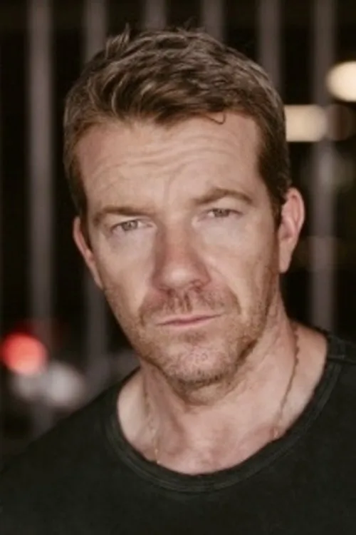 Max Beesley Oyuncu Profil Görseli