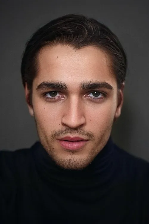 Mert Ramazan Demir Oyuncu Profil Görseli