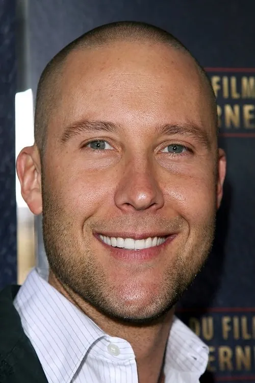 Michael Rosenbaum Oyuncu Profil Görseli