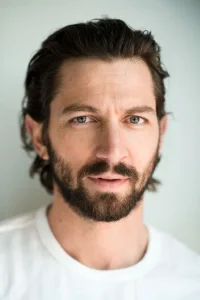 Michiel Huisman Oyuncu Profil Görseli