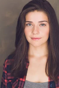 Molly Brown Oyuncu Profil Görseli