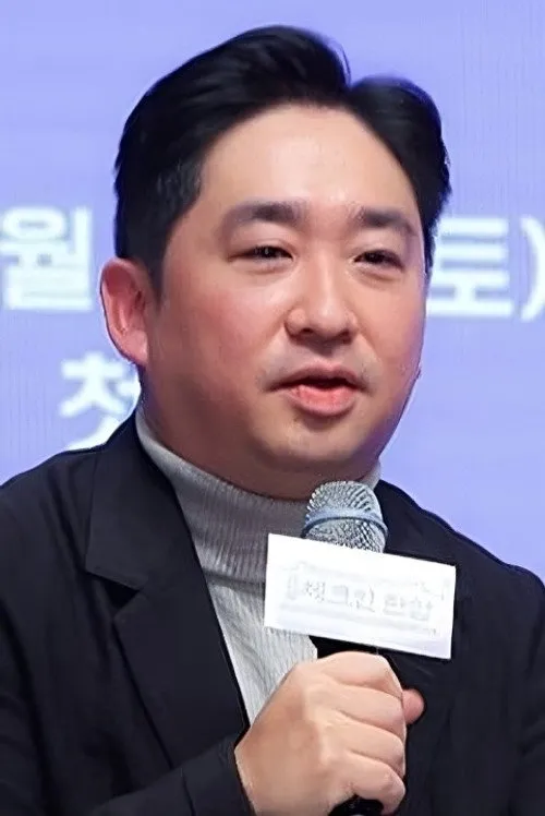 Myung Hyun-woo Yönetmen Profil Görseli