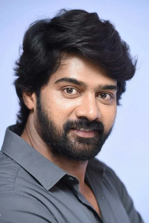 Naveen Chandra Oyuncu Profil Görseli