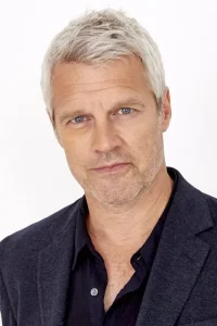 Neil Burger Yönetmen Profil Görseli