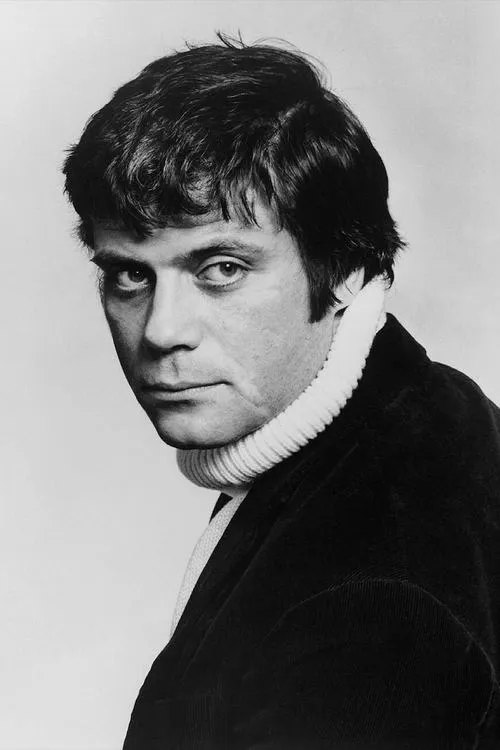 Oliver Reed Oyuncu Profil Görseli