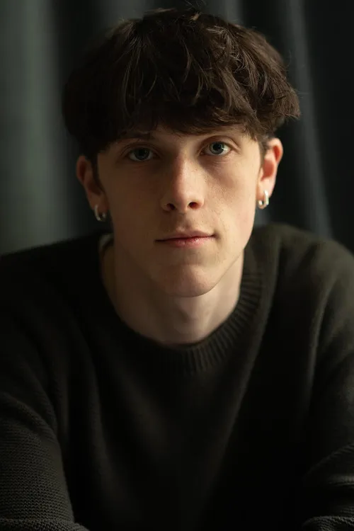 Ollie West Oyuncu Profil Görseli