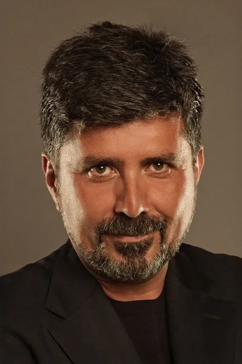 Ömer Faruk Sorak Yönetmen Profil Görseli