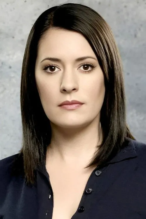 Paget Brewster Oyuncu Profil Görseli