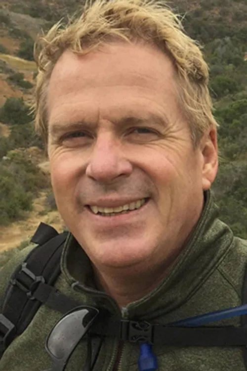 Paul Holahan Yönetmen Profil Görseli