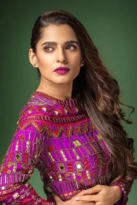 Priya Bapat Oyuncu Profil Görseli
