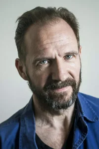 Ralph Fiennes Oyuncu Profil Görseli