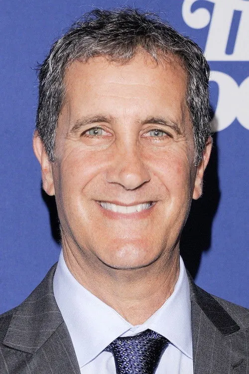 Randall Zisk Yönetmen Profil Görseli