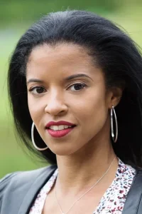 Renée Elise Goldsberry Oyuncu Profil Görseli