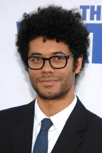 Richard Ayoade Oyuncu Profil Görseli