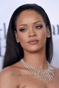 Rihanna Oyuncu Profil Görseli