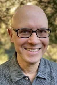 Rob Renzetti Yönetmen Profil Görseli