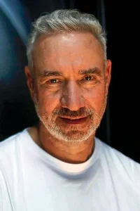 Roland Emmerich Yönetmen Profil Görseli