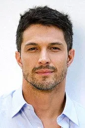 Romulo Estrela Oyuncu Profil Görseli