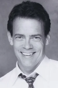 Ron Pardo Oyuncu Profil Görseli